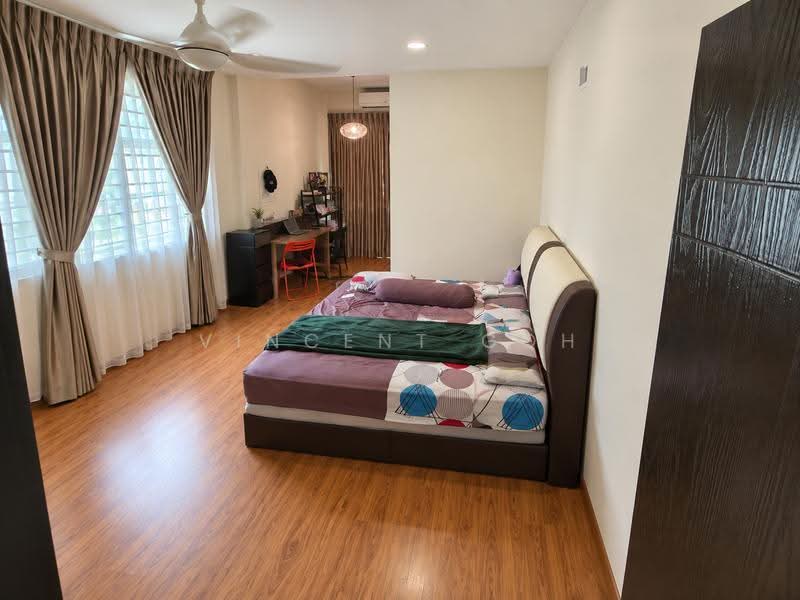 Rumah Berkembar untuk Dijual di Selayang (Selangor) - Vincent Goh - Bedroom - PropertyGuru.com.my