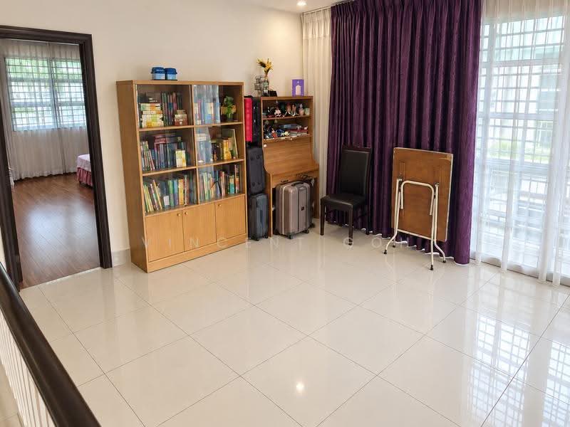 Rumah Berkembar untuk Dijual di Selayang (Selangor) - Vincent Goh - Living Room - PropertyGuru.com.my