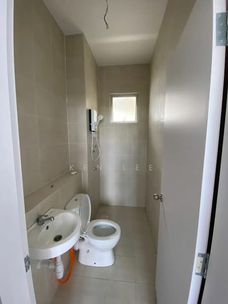 Kondominium untuk Disewa di Residensi Begonia - Ken Lee - Bathroom - PropertyGuru.com.my