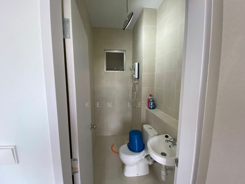 Kondominium untuk Disewa di Residensi Begonia - Ken Lee - Bathroom - PropertyGuru.com.my