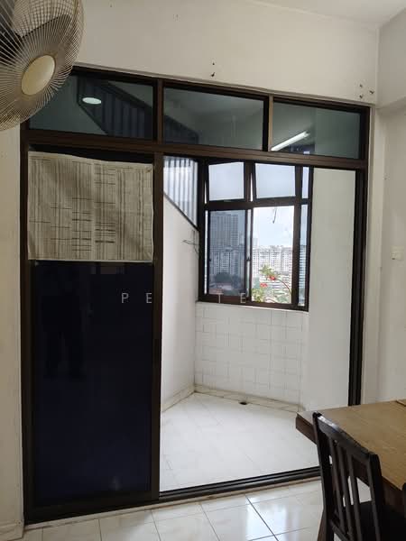 Pangsapuri untuk Dijual di Mewah Court - Pen Teo - PropertyGuru.com.my