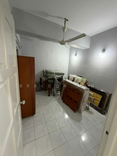 Pangsapuri untuk Disewa di Anggerik Villa 2 Apartment - Braedon Tan - Interior - PropertyGuru.com.my