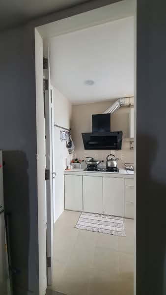 Kondominium untuk Dijual di Azelia Residence - Ryan Swe - Kitchen - PropertyGuru.com.my