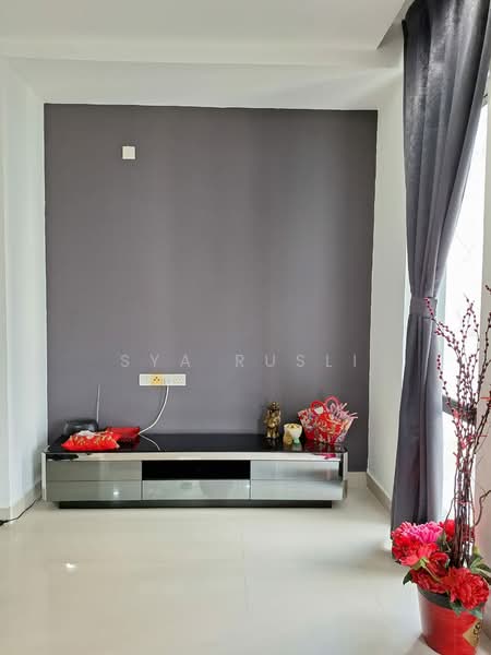 Kondominium untuk Disewa di Alam Desa @ Park Village - Sya Rusli - Living Room - PropertyGuru.com.my
