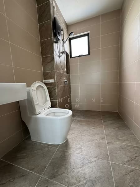 Service Residence for Rent at Veranda Residence - Katherine Low - Bathroom - PropertyGuru.com.my