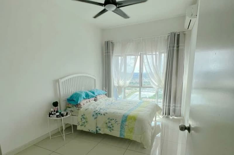 Service Residence for Sale at Savanna Executive Suite @ Southville City - Wennie Ho - Bedroom - PropertyGuru.com.my