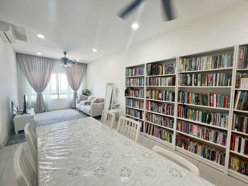 Service Residence for Sale at Savanna Executive Suite @ Southville City - Wennie Ho - Living Room - PropertyGuru.com.my