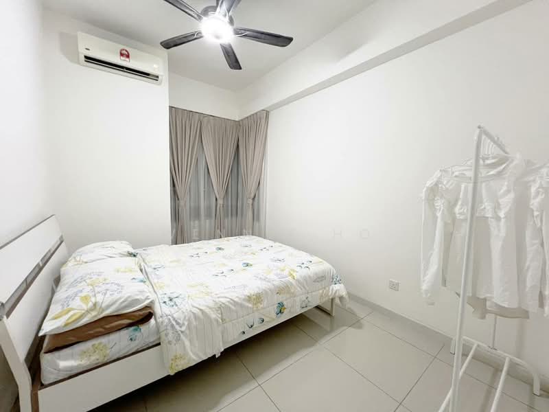 Service Residence for Sale at Savanna Executive Suite @ Southville City - Wennie Ho - Bedroom - PropertyGuru.com.my