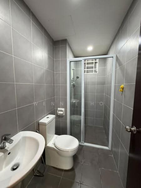 Service Residence for Sale at Savanna Executive Suite @ Southville City - Wennie Ho - Bathroom - PropertyGuru.com.my