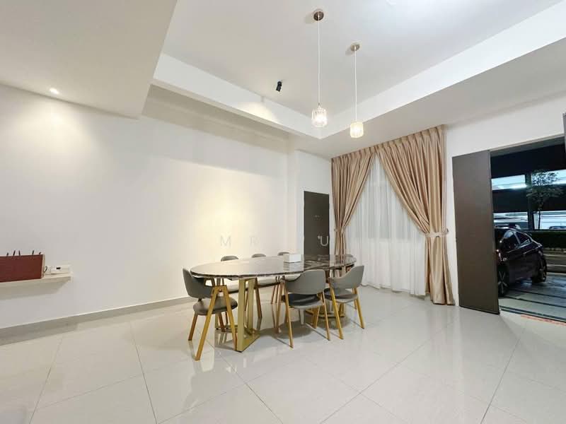 Rumah Teres 3 Tingkat untuk Disewa di Johor Bahru (Johor) - Mr Lu - PropertyGuru.com.my