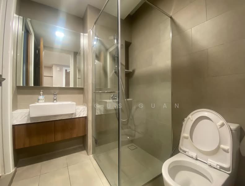 Service Residence for Sale at Aria - Marcus Guan - Bathroom - PropertyGuru.com.my