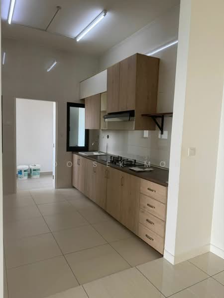 Condominium for Sale at Sky Condominium (Skyz Residence) - Foo Sek Mou - Kitchen - PropertyGuru.com.my