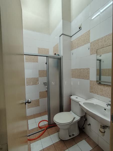 Semi-Detached House for Rent in Setia Damai (Setia Alam) - John Tee - Bathroom - PropertyGuru.com.my