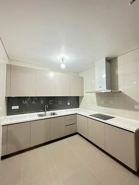 Kondominium untuk Dijual di Setia Sky Seputeh - Marcus Guan - Kitchen - PropertyGuru.com.my
