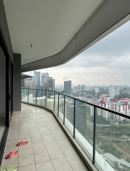 Kondominium untuk Dijual di Setia Sky Seputeh - Marcus Guan - Balcony - PropertyGuru.com.my