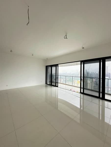 Kondominium untuk Dijual di Setia Sky Seputeh - Marcus Guan - Living Room - PropertyGuru.com.my