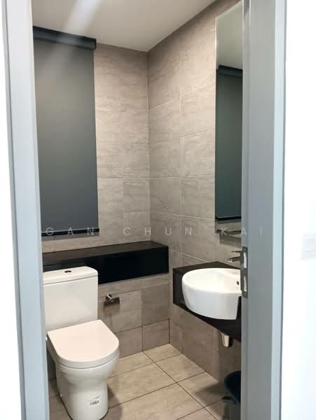 Kondominium untuk Disewa di Triuni Residences - Gan Chun Kai - Bathroom - PropertyGuru.com.my