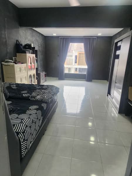 Rumah Teres 2 Tingkat untuk Dijual di Bandar Tiram (Ulu Tiram) - Zack Chow - Bedroom - PropertyGuru.com.my