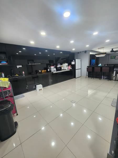 Rumah Teres 2 Tingkat untuk Dijual di Bandar Tiram (Ulu Tiram) - Zack Chow - Kitchen - PropertyGuru.com.my