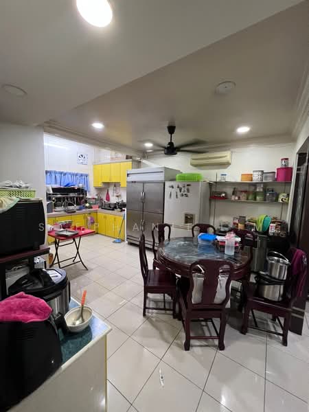 2-storey Terraced House for Sale in Taman Sentosa (Klang) - Stephanie Lim - Kitchen - PropertyGuru.com.my