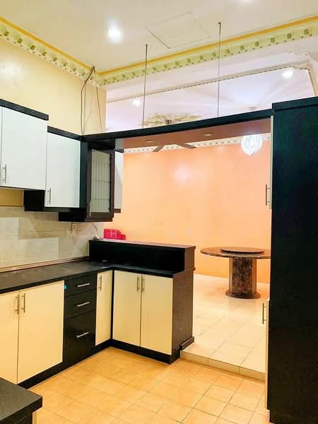 Semi-Detached House for Sale in Taman Tuanku Jaafar (Sungai Gadut) - Mohd Afifi - Kitchen - PropertyGuru.com.my