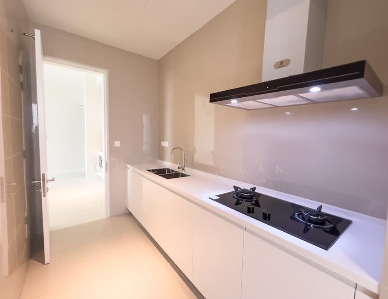 Servis Apartment untuk Dijual di Service Suites @ Pavilion Embassy - Marcus Guan - Kitchen - PropertyGuru.com.my