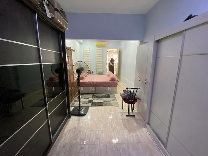 Rumah Teres 2 Tingkat untuk Dijual di Taman Selayang Indah (Selayang) - Ilman Nahri - Bedroom - PropertyGuru.com.my
