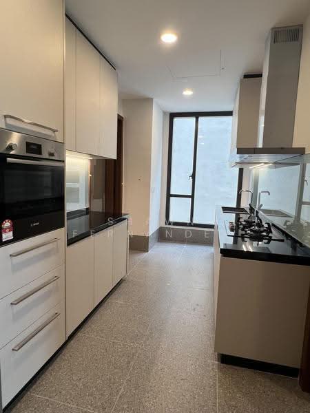 Kondominium untuk Disewa di The Peak - Shawn Fernandez - Fully equipped asian kitchen - PropertyGuru.com.my