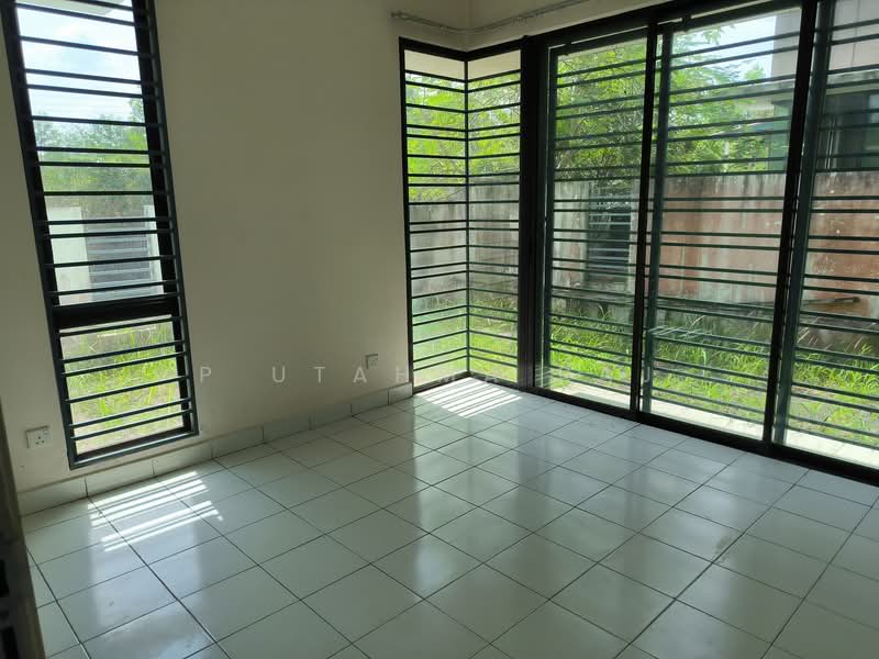 Semi-Detached House for Sale in Alam Impian (Shah Alam) - P Utahma Raj - PropertyGuru.com.my