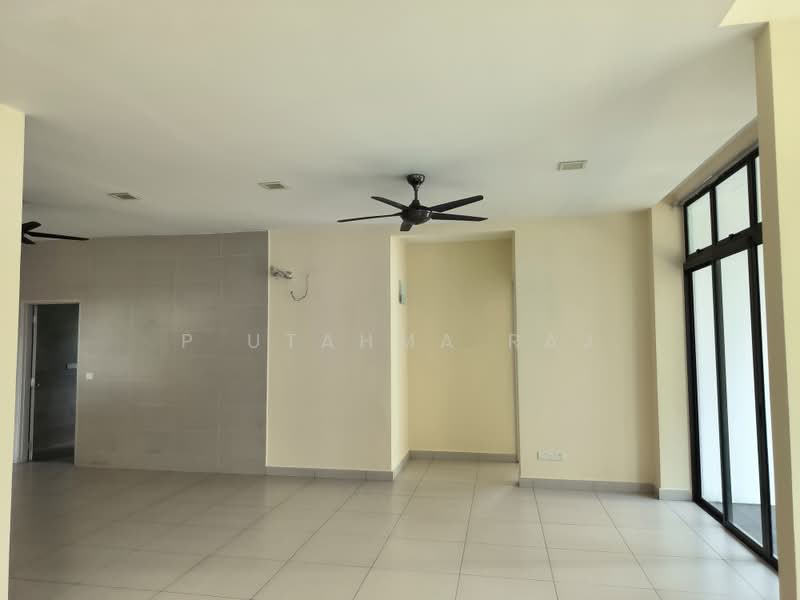 Semi-Detached House for Sale in Alam Impian (Shah Alam) - P Utahma Raj - Living Room - PropertyGuru.com.my