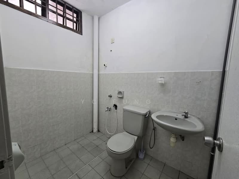 1-storey Terraced House for Rent in Taman Pelangi Indah (Ulu Tiram) - YC Fung - PropertyGuru.com.my