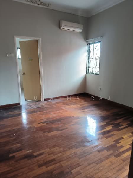 Bungalow for Sale in Kota Kemuning (Shah Alam) - P Utahma Raj - PropertyGuru.com.my