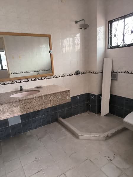 Bungalow for Sale in Kota Kemuning (Shah Alam) - P Utahma Raj - PropertyGuru.com.my