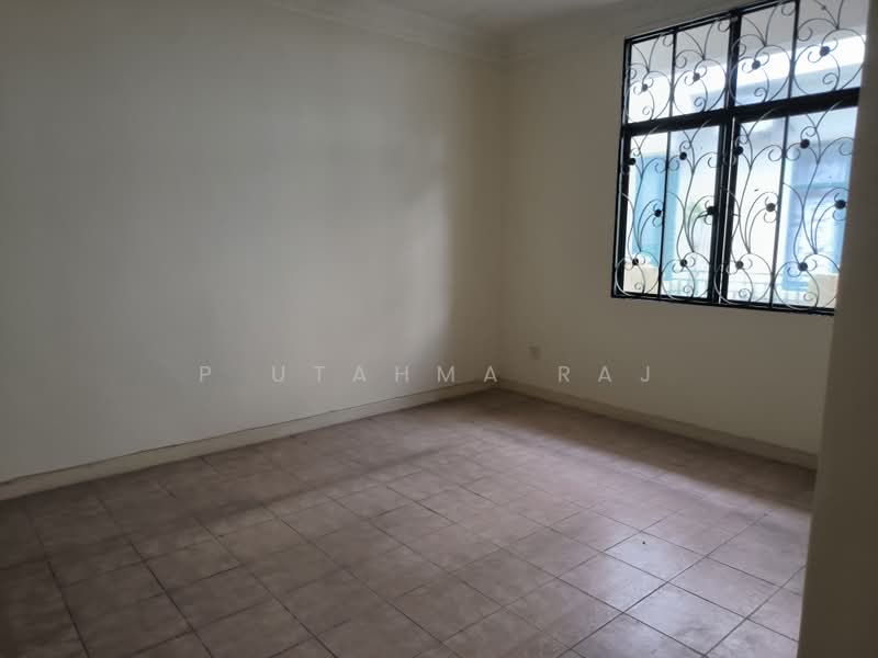 Bungalow for Sale in Kota Kemuning (Shah Alam) - P Utahma Raj - PropertyGuru.com.my