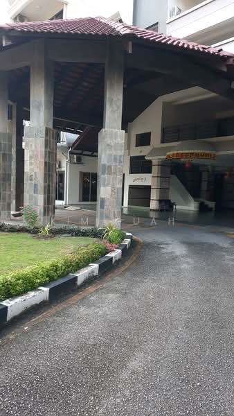 Kondominium untuk Dijual di Jasmine Towers - Kim Quah - Exterior - PropertyGuru.com.my