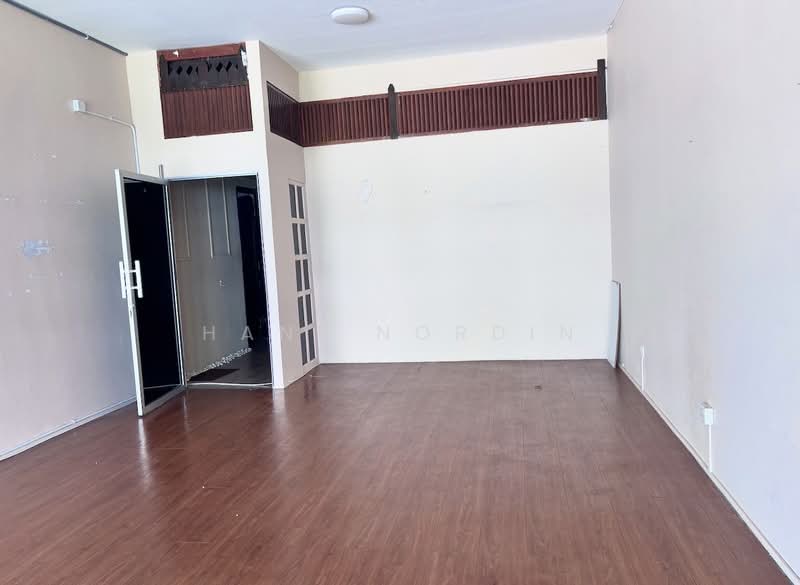 Shop / Office for Rent in Bangi Sentral (Bandar Baru Bangi) - Hani Nordin - PropertyGuru.com.my