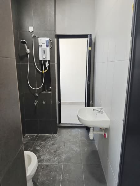 Rumah Teres 2 Tingkat untuk Disewa di Austin (Johor Bahru) - Aries Lam - PropertyGuru.com.my