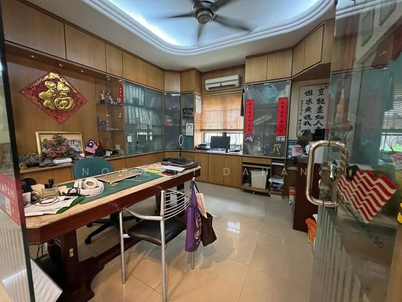 Rumah Banglo untuk Dijual di Kajang (Selangor) - Noraini Dahan - Study - PropertyGuru.com.my