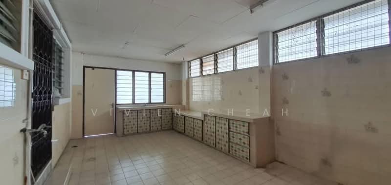 Semi-Detached House for Sale in Tanjung Bungah (Penang) - Vivien Cheah - Kitchen - PropertyGuru.com.my