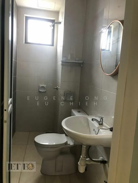 Servis Apartment untuk Disewa di Maple Residences @ Bandar Bestari Klang - Eugene Ong Eu chieh - Bathroom - PropertyGuru.com.my