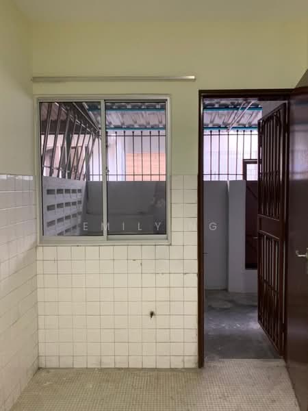 Rumah Teres 2 Tingkat untuk Dijual di SS 21, Damansara Utama (Petaling Jaya) - Emily Ng - PropertyGuru.com.my