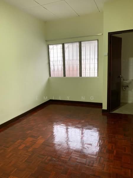 Rumah Teres 2 Tingkat untuk Dijual di SS 21, Damansara Utama (Petaling Jaya) - Emily Ng - PropertyGuru.com.my