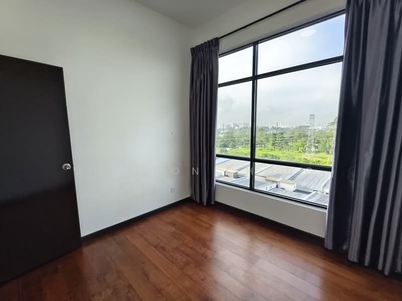 Servis Apartment untuk Dijual di Molek Regency - Johnson Chong - View - PropertyGuru.com.my