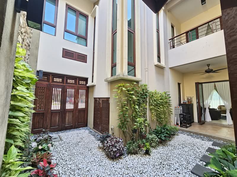Rumah Berkembar untuk Dijual di Bukit Jelutong (Shah Alam) - Winny Su - Exterior - PropertyGuru.com.my