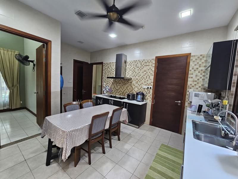 Rumah Berkembar untuk Dijual di Bukit Jelutong (Shah Alam) - Winny Su - Kitchen - PropertyGuru.com.my