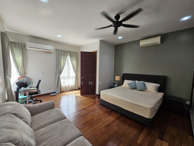 Rumah Berkembar untuk Dijual di Bukit Jelutong (Shah Alam) - Winny Su - Bedroom - PropertyGuru.com.my