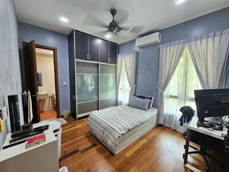 Rumah Berkembar untuk Dijual di Bukit Jelutong (Shah Alam) - Winny Su - Bedroom - PropertyGuru.com.my