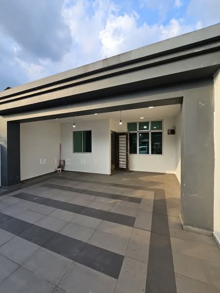 Rumah Teres 1 Tingkat untuk Dijual di Johor Bahru (Johor) - Michelle He - Exterior - PropertyGuru.com.my