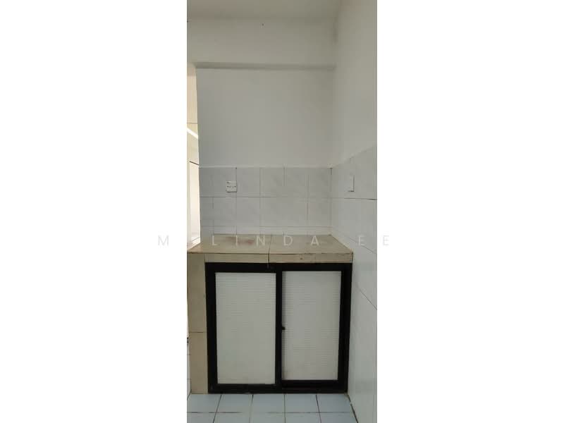 Rumah Flat untuk Dijual di Sri Intan - Melinda Ee - Kitchen - PropertyGuru.com.my