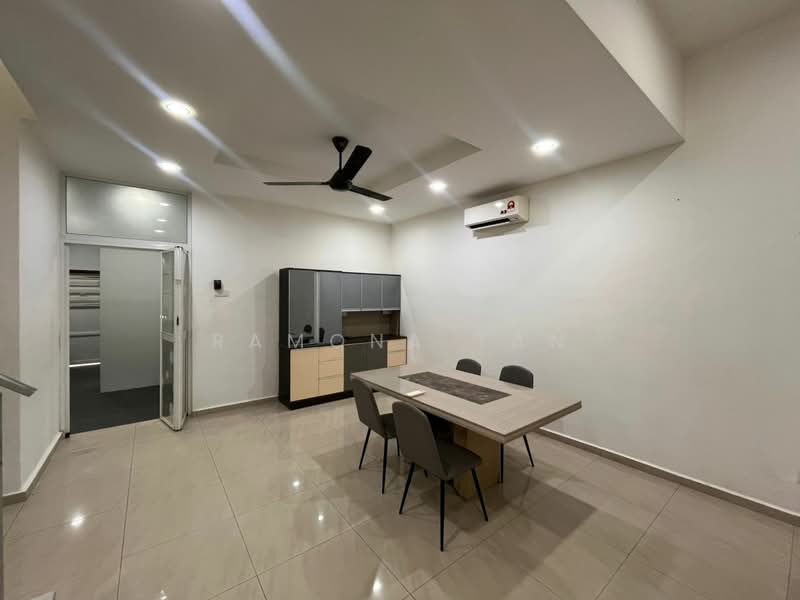 Terraced House for Sale in Bukit Beruang (Bukit Baru) - Ramona Tan - Dining Room - PropertyGuru.com.my
